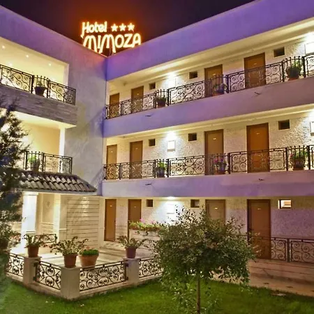 Iris-mimoza Hotel 3*
