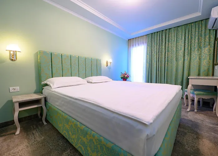 Hotel Iris-mimoza 3*