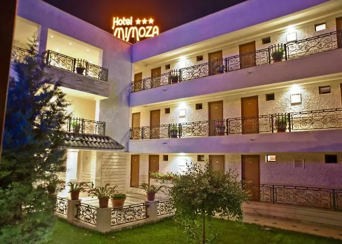 Iris-mimoza Hotel 3*