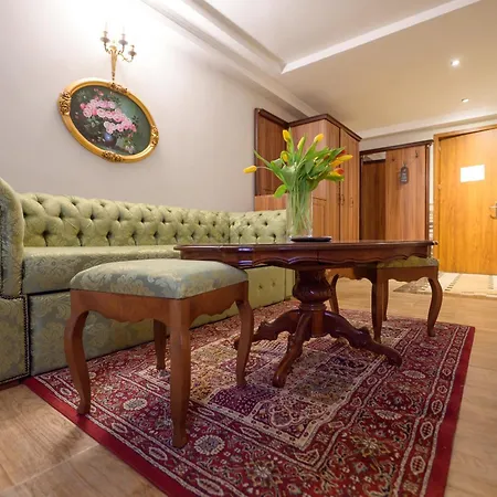 Iris-mimoza Hotel