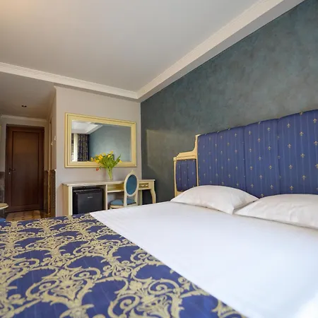 Iris-mimoza Hotel 3*